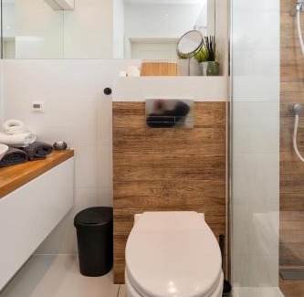 Lodz Apartment | Łódź Cozy Apartment - 43m2, Parking, Terrace & Workspace - by Rentujemy