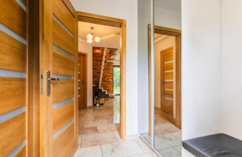 gmina Bierzwnik House | Łasko - Wildlife Phototherapy 4 klimatyzowane wille, po 100m2, z dostępem do prywatnego stawu, ogrodu 2ha