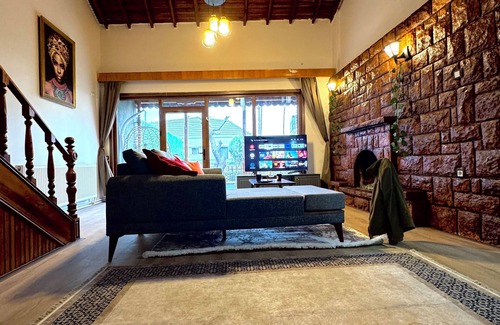 Kumburgaz Villa | ŞÖMİNELİ VE DENİZE ÇOK YAKIN KONUMDA HUZURLU MÜSTAKİL VİLLA