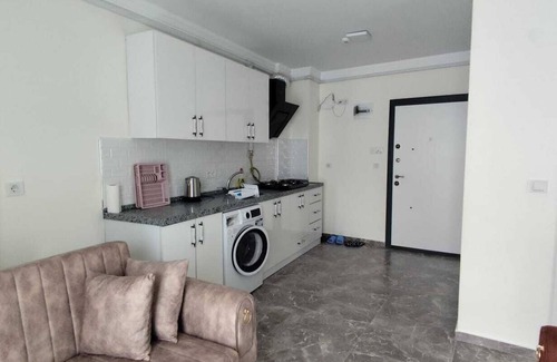 Trabzon Condo | şehir merkezi alışveriş merkezi hastane üniversite ve dolmuşa yakın sessiz sakin