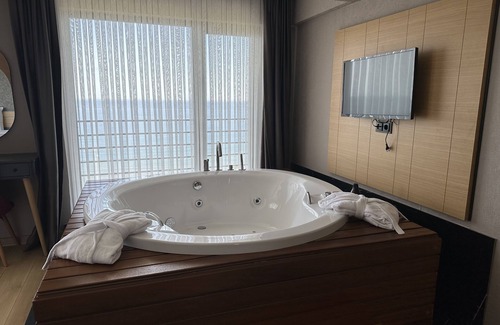 Surmene Hotel | Şehrar Suit Hotel