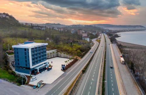 Surmene Hotel | Şehrar Suite Hotel