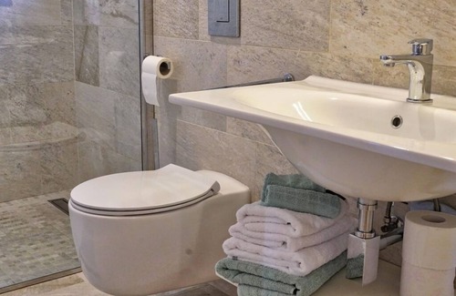 Ljubljana Bed & Breakfast | Šmartno – Goriška Brda : SUPERIOR APARTMENT
