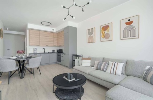 Nowe Miasto Apartment | Żelazna 1B | Poznań | Lovely Apartment | Parking