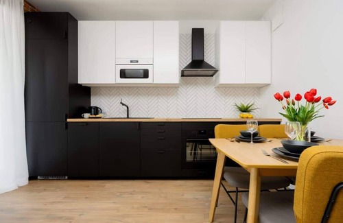 Bielany Apartment | Żeromskiego 17 | Fashionable Apartment | Parking