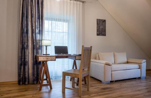 Siauliai Hotel | Žvejų užeiga
