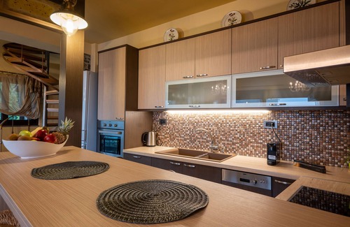 Ano Kera Cottage | Άνετο εξοχικό σπίτι με θέα στο βουνό