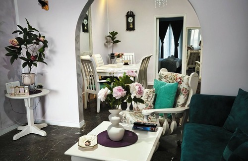 Kastelli Cottage | Ένα ευχάριστο χώρο άνετο και εξυπηρέτηκο έχει όλες της άνεσης.μέσα στην πόλη.