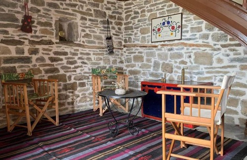Mikro Papigko House | Ανδρομέδα: Παραδοσιακό κατάλυμμα