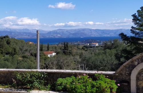 Limni Villa | Βίλα Κέρκυρα με ιδιωτική πισίνα.