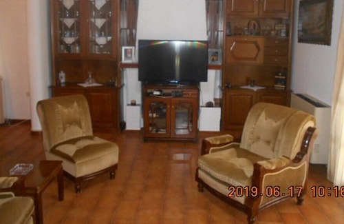 Aliartos House | Δίπλα στους Κήπους Αλιάρτου