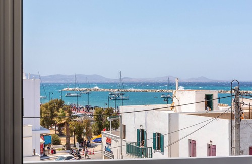 Naxos House | Ελ puerto luxury port suite 2