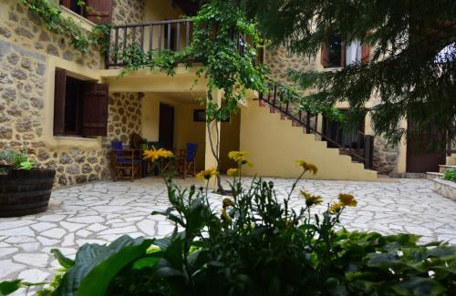 Ano Trikala House | Εν Αρχή - En Arhi