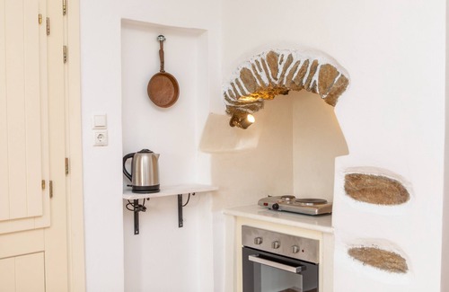Agios Prokopios House | Εξοχική πέτρινη κατοικία με ιδιωτική πισινα και θέα στη θάλασσα