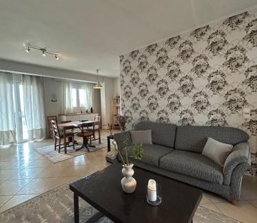 Lamia Apartment | ΗΣΥΧΟ ΚΑΙ ΑΝΕΤΟ ΔΙΑΜΈΡΙΣΜΑ