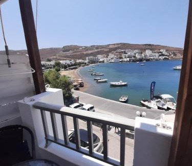 Merichas Apartment | ΚΥΘΝΟΣ LAREROOMS