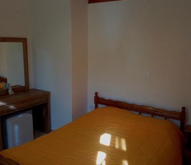 Chrysovitsi House | Ξενώνας με Θέα τα Έλατα