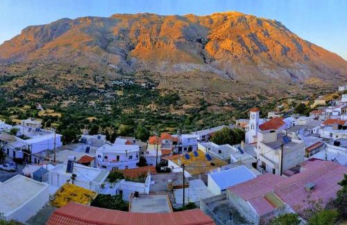Akoumia House | Παραδοσιακή κατοικία στο κέντρο των Ακουμίων