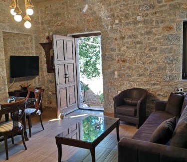 Gerolimenas House | Παραδοσιακός πύργος