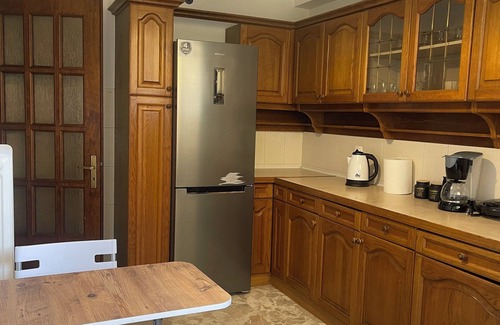 Chios Apartment | Σε απόσταση 50μ από Παραλία Πόλης Χίου και 400μ από Αρχαιολογικό Μουσείο Χίου