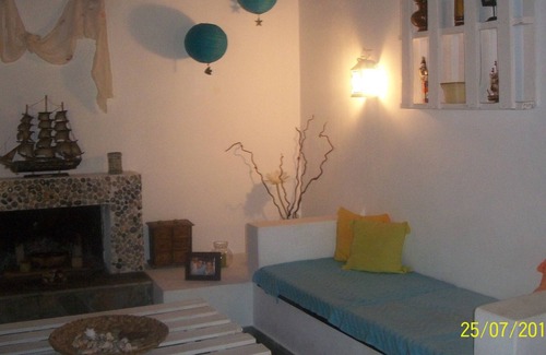 Stylida Cottage | Σπιτι με θεα τη θαλασσα, με πανεμορφο κηπο, δυομισυ ωρες απο Αθηνα.