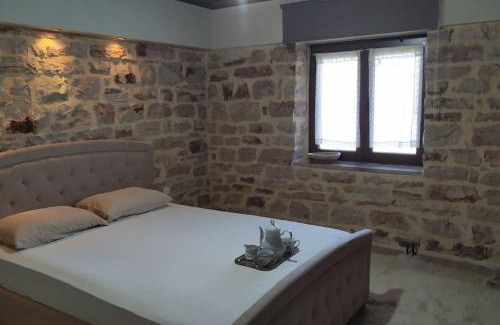 Arta Apartment | Το Αρχοντικό του Νικόλα