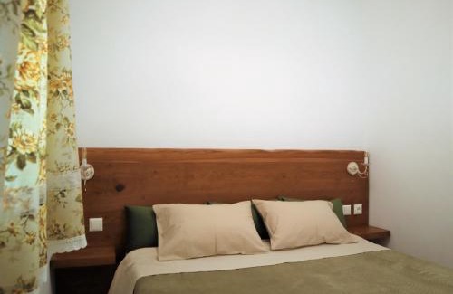 Kithnos Hotel | ΤΟ ΚΑΜΙΝΙ ΤΟΥ ΜΗΛΑ