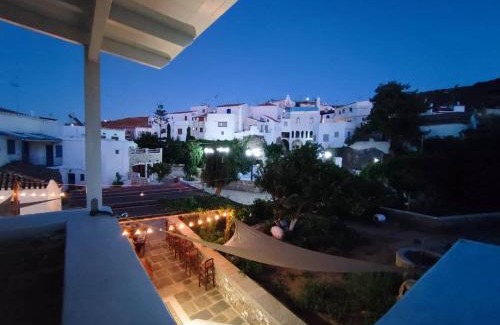 Kithnos Hotel | ΤΟ ΚΑΜΙΝΙ ΤΟΥ ΜΗΛΑ