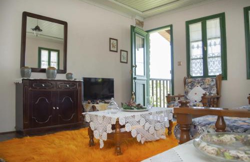 Poroi Apartment | Το Πετρόχτιστο