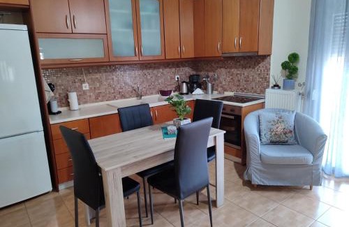 Leptokaria Apartment | Όμορφο διαμέρισμα σε μονοκατοικία στη Λεπτοκαρυα.