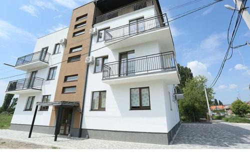 Berehove Apartment | Апартаменти біля термального басейну