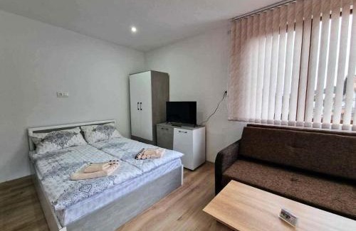 Banya Apartment | Апартаменти село Баня