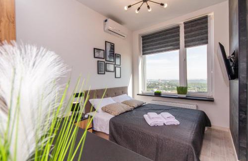 Holosiivskyj Apartment | Апартаменти MYFREEDOM поруч із метро Теремки