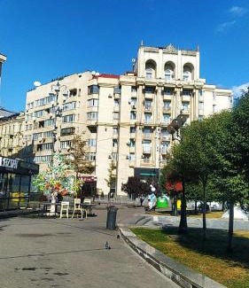 Verkhnie Misto Apartment | Апартаменты в самом центре столицы.