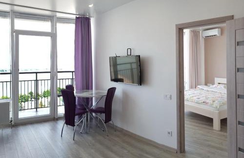 Dnipro Apartment | Апартаменты Sky в Мост Сити, 2 комнаты, Вид на реку, Балкон, Новый дом