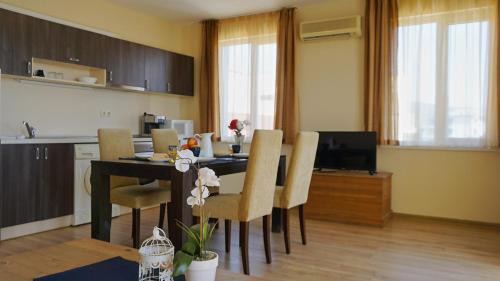 Golden Sands Apartment | Апартамент Аквамарин - Apartment Aquamarine