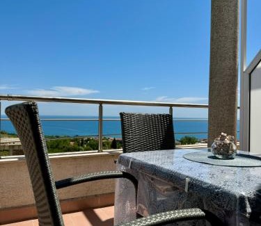 Byala Apartment | Апартамент на морето ,Sun Gate” град Бяла