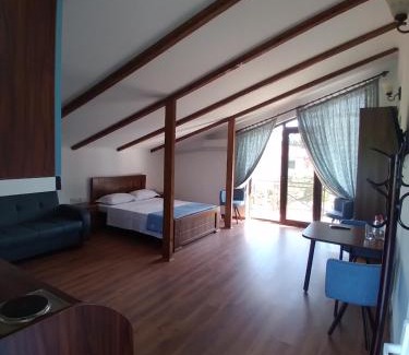 Ureki House | Апарт-отель "У речки"
