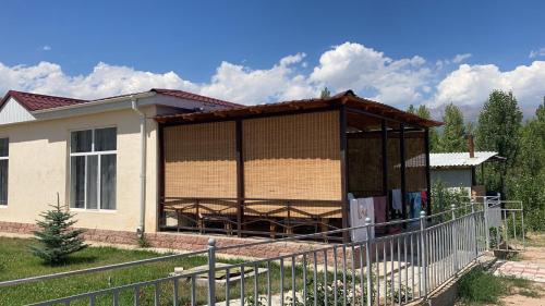 Cholpon-Ata House | Берег1