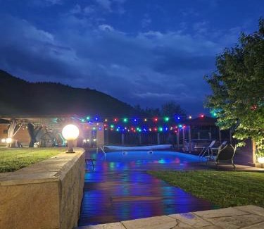 Kyustendil House | Вила с басейн и джакузи