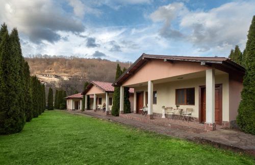 Ribaritsa House | Вили Тихия Кът