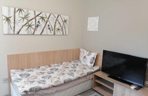Vratsa Apartment | ВЛАД-ДОМ Апартамент за 3-ма с кухня