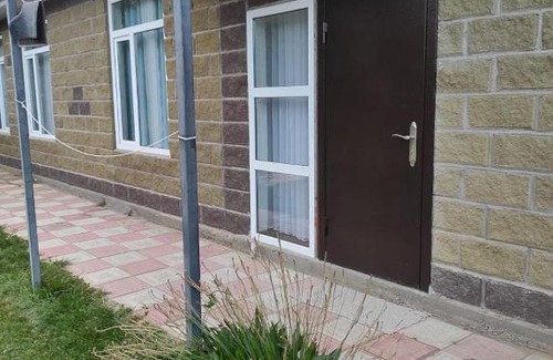 Cholpon-Ata House | Гостевой дом Ак-Толкун