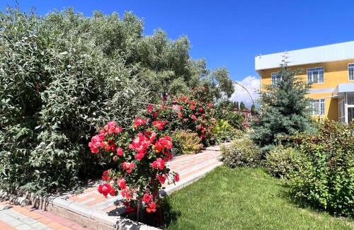 Bulan-Sogottu House | Гостевой дом Дастан, Guest House Dastan