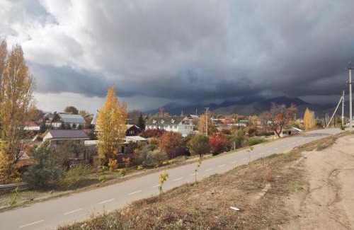 Cholpon-Ata House | Гостевой дом