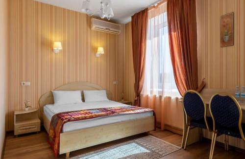 Sofiivska Borshchahivka Hotel | Гостиница Siesta Киев