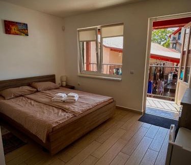 Transcarpathia Hotel | Гостинний дім Александрія