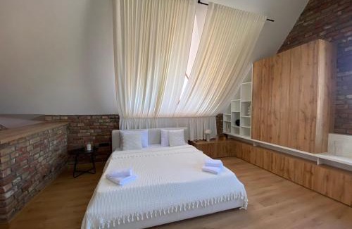 Berezhany Hotel | Готель Бережани