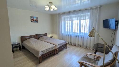 Berehove Apartment | Двокімнатна квартира біля басейну
