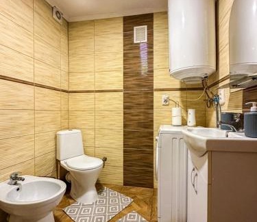 Verkhovyna Apartment | Дерево Роду